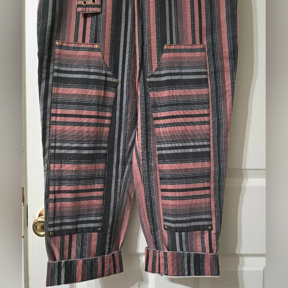NWT ASOS Stevie Belted Peg Pants in Berry Stripe, High Waist, Rare & Unique. - Picture 4 of 13